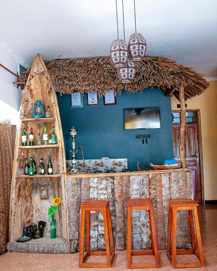 Palm Nungwi Bed & Breakfast Eksteriør bilde